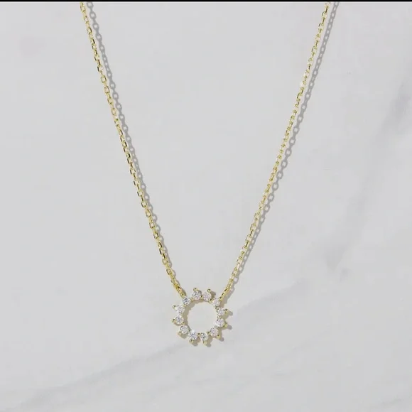 ✨3X Host Pick✨Gold Starburst Necklace- 10 mm - Picture 4 of 5
